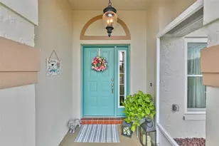 2109 New Bedford Dr, Sun City Center, FL 33573 - Photo 4