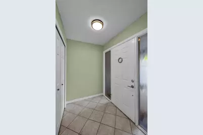 9150 Park Boulevard #6, Seminole, FL 33777 - Photo 8