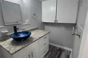 128 W North St, Tampa, FL 33604 - Photo 10