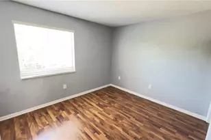 8519 Trail Wind Dr, Tampa, FL 33647 - Photo 18