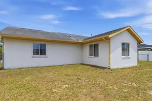 7115 Lexington Cir, Brooksville, FL 34602 - Photo 14