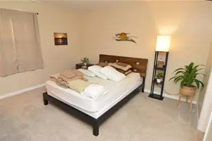 121 Sea Horse Dr SE, Saint Petersburg, FL 33705 - Photo 22