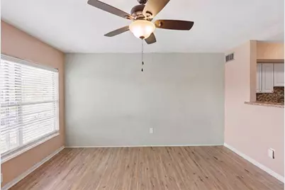 4325 58th Way N #1525, Kenneth City, FL 33709 - Photo 8