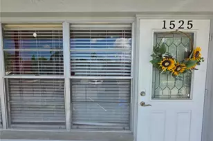 4325 58th Way N, Kenneth City, FL 33709 - Photo 2