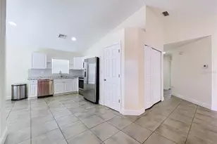 2127 W Perio St, Tampa, FL 33612 - Photo 36