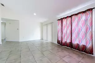 2127 W Perio St, Tampa, FL 33612 - Photo 30