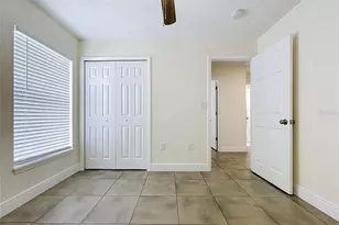 2127 W Perio St, Tampa, FL 33612 - Photo 52