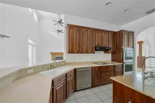 1507 W Windhorst Rd, Brandon, FL 33510 - Photo 22