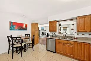 3255 57th St N, Saint Petersburg, FL 33710 - Photo 8