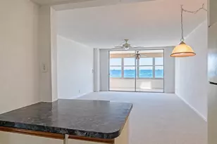 7000 Beach Plaza, Saint Pete Beach, FL 33706 - Photo 16