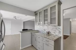 218 Dogwood Cir, Seminole, FL 33777 - Photo 18