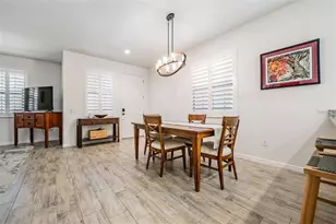 5607 Hometown Ln, Lithia, FL 33547 - Photo 8