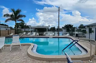 1110 49th Ave Dr W, Bradenton, FL 34207 - Photo 30