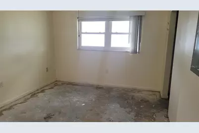 9850 Lily Street N #117, Pinellas Park, FL 33782 - Photo 12