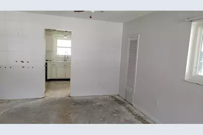9850 Lily Street N #117, Pinellas Park, FL 33782 - Photo 10