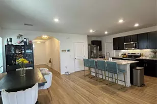 2927 Common Fig Run, Wesley Chapel, FL 33543 - Photo 6