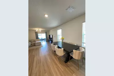2927 Common Fig Run, Wesley Chapel, FL 33543 - Photo 8