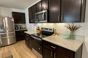 2927 Common Fig Run, Wesley Chapel, FL 33543 - Photo 4