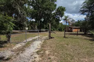 27440 Winchester Dr, Brooksville, FL 34602 - Photo 2