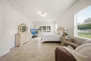10902 Citron Oaks Dr, Orlando, FL 32836 - Photo 14