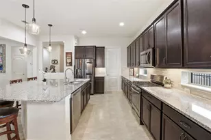 10902 Citron Oaks Dr, Orlando, FL 32836 - Photo 12