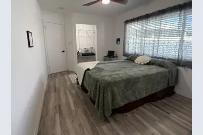 1549 Delaware Avenue NE, Saint Petersburg, FL 33703 - Photo 6