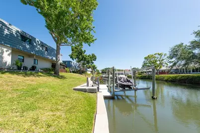 9476 Tradewinds Avenue #9476, Seminole, FL 33776 - Photo 40