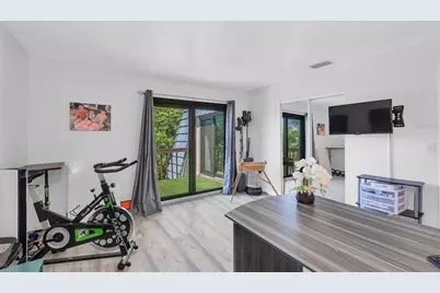 9476 Tradewinds Avenue #9476, Seminole, FL 33776 - Photo 22