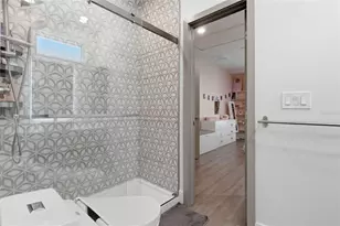 [Address not provided], Tampa, FL 33602 - Photo 36