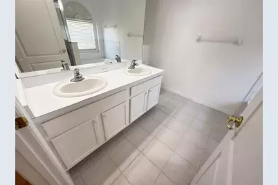 13047 Bridleford Drive, Gibsonton, FL 33534 - Photo 18