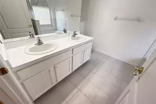 13047 Bridleford Dr, Gibsonton, FL 33534 - Photo 18