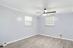 5625 23rd St, Zephyrhills, FL 33542 - Photo 20