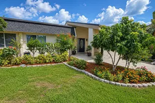 2588 Forest Run Ct, Clearwater, FL 33761 - Photo 4