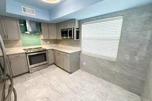 2588 Forest Run Ct, Clearwater, FL 33761 - Photo 20