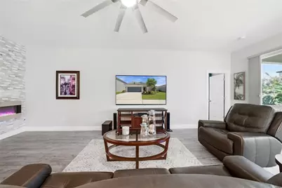 5521 Limelight Drive, Apollo Beach, FL 33572 - Photo 4