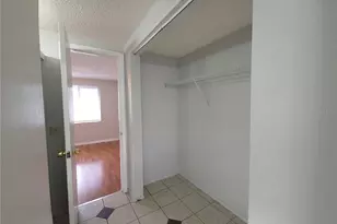 7505 Pitch Pine Cir, Tampa, FL 33617 - Photo 26