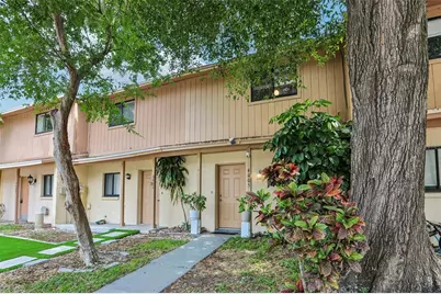 4005 Oak Limb Court, Tampa, FL 33614 - Photo 2