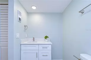 4720 Locust St NE, Saint Petersburg, FL 33703 - Photo 24