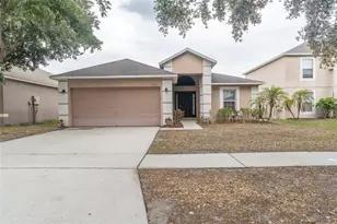 10917 Banyan Wood Way, Riverview, FL 33579 - Photo 2