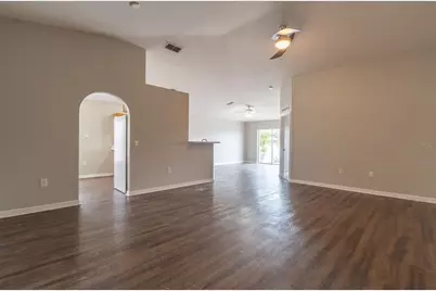 10917 Banyan Wood Way, Riverview, FL 33579 - Photo 6