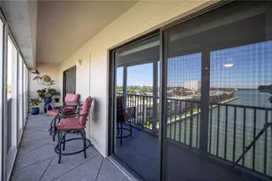 7300 Sun Island Dr S, South Pasadena, FL 33707 - Photo 38