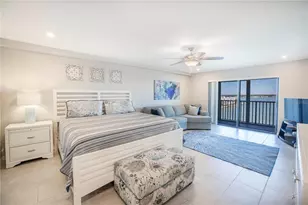 7300 Sun Island Dr S, South Pasadena, FL 33707 - Photo 26