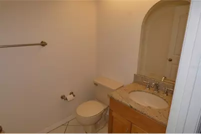 617 Segovia Court NE, Saint Petersburg, FL 33703 - Photo 6