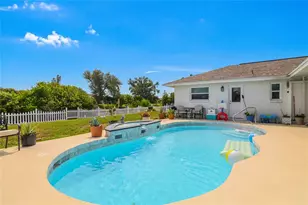 257 Bunker Rd, Rotonda West, FL 33947 - Photo 22