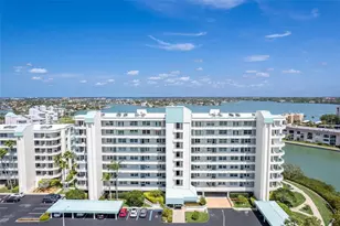 7963 Sailboat Key Blvd S, South Pasadena, FL 33707 - Photo 1