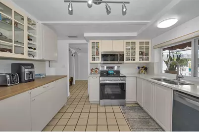 3325 Honeymoon Lane, Holiday, FL 34691 - Photo 20