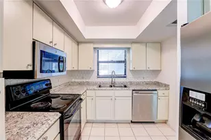 6643 Trail Ridge Dr, Lakeland, FL 33813 - Photo 4