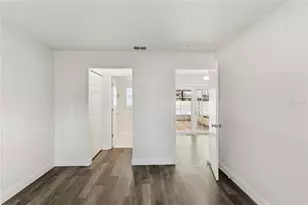2415 15th St W, Palmetto, FL 34221 - Photo 14