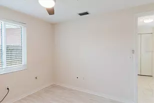 2207 Selkirk St, Valrico, FL 33594 - Photo 32