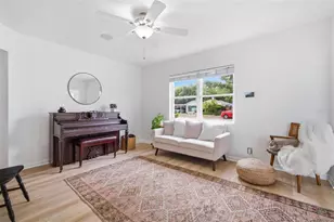 3521 W McElroy Ave, Tampa, FL 33611 - Photo 10